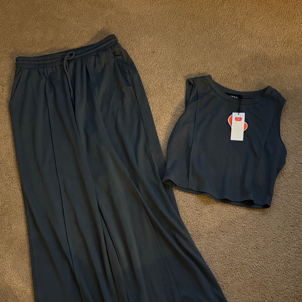 Cider dark gray Wide Leg Pants & Sleeveless Top Set